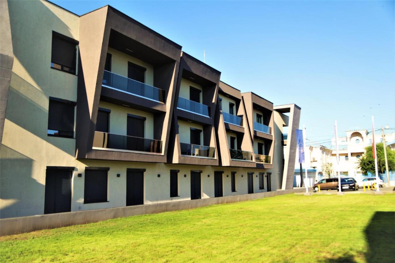 Enjoy Life Apartments 테기르기올 외부 사진