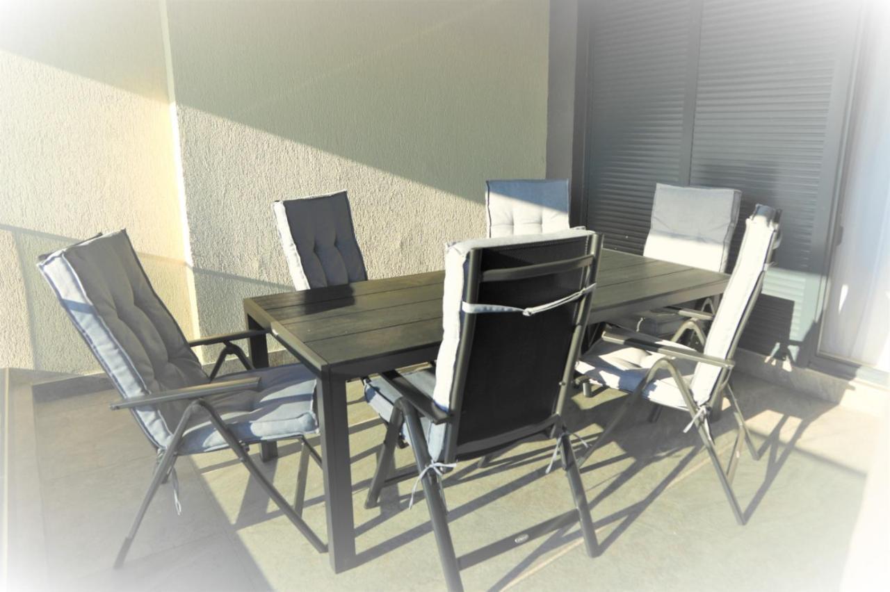 Enjoy Life Apartments 테기르기올 외부 사진